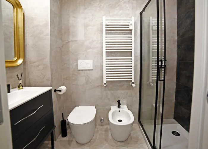 Repvblic Lux Apartment *